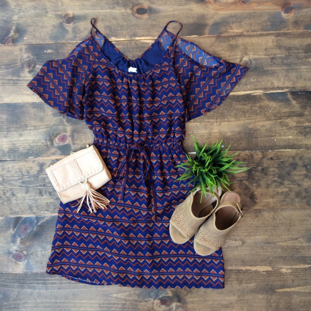 Patterned cold shoulder dress